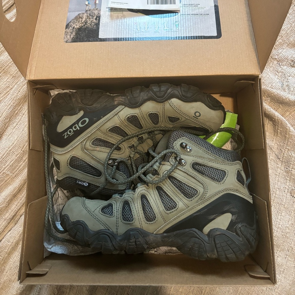 Oboz Sawtooth II Mid B-Dry Waterproof Women’s 9.5